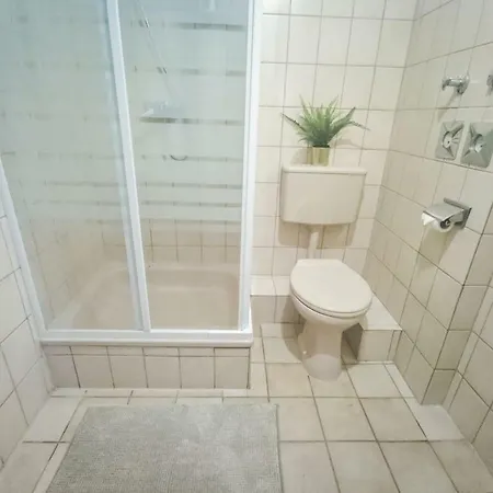 Style Mit Netflix Nahe Bahnhof Stadt דירה