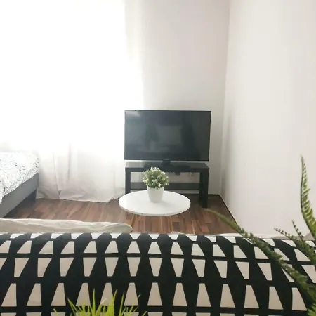 Style Mit Netflix Nahe Bahnhof Stadt מאנהיים